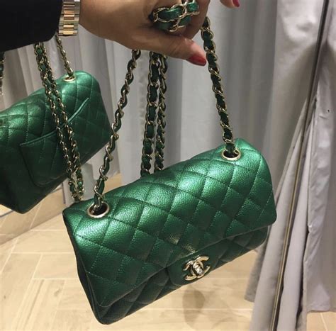 Green CHANEL 